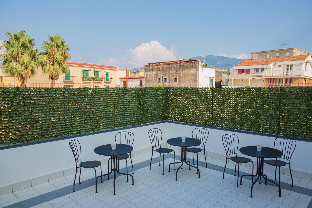Gleda Rooms Deluxe Pompei Exterior foto