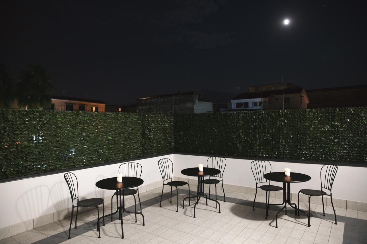Gleda Rooms Deluxe Pompei Exterior foto